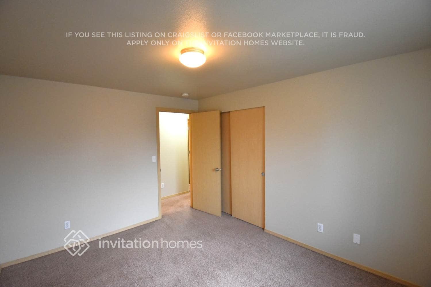 Building Photo - 17612 72nd Ave E