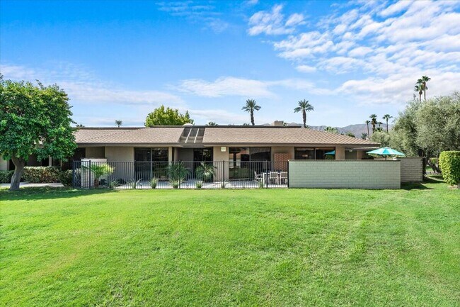 Building Photo - 59 Cornell Dr