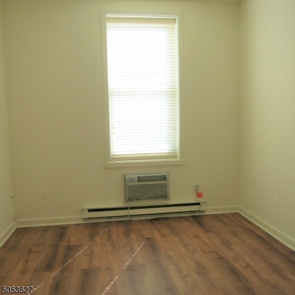 Building Photo - 519 Trinity Pl