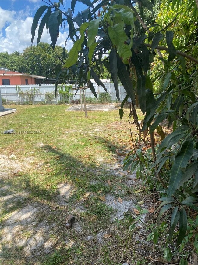 Building Photo - 14315 NW 12th Ave