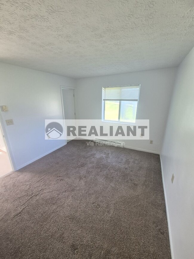 Building Photo - 918 Highland Ave