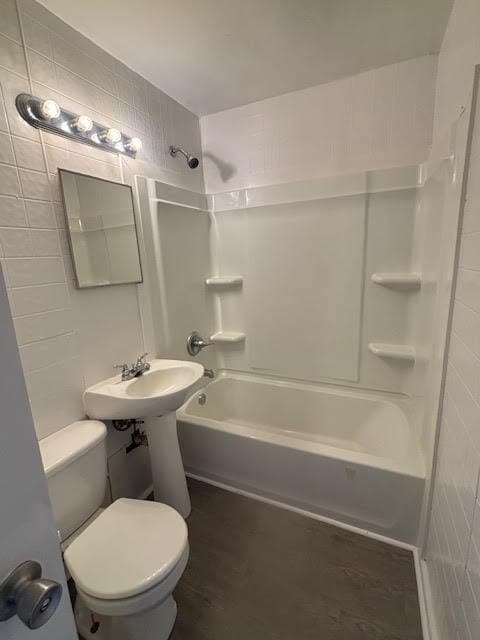 Building Photo - 1913 W Ewing Ave