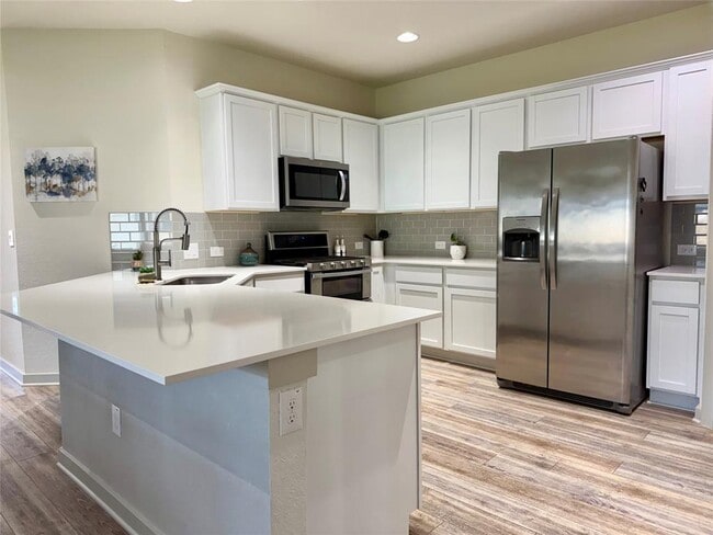 Building Photo - 160 Filifera Ct
