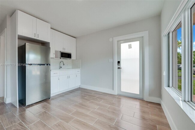 Building Photo - 8952 SW 10th Terrace