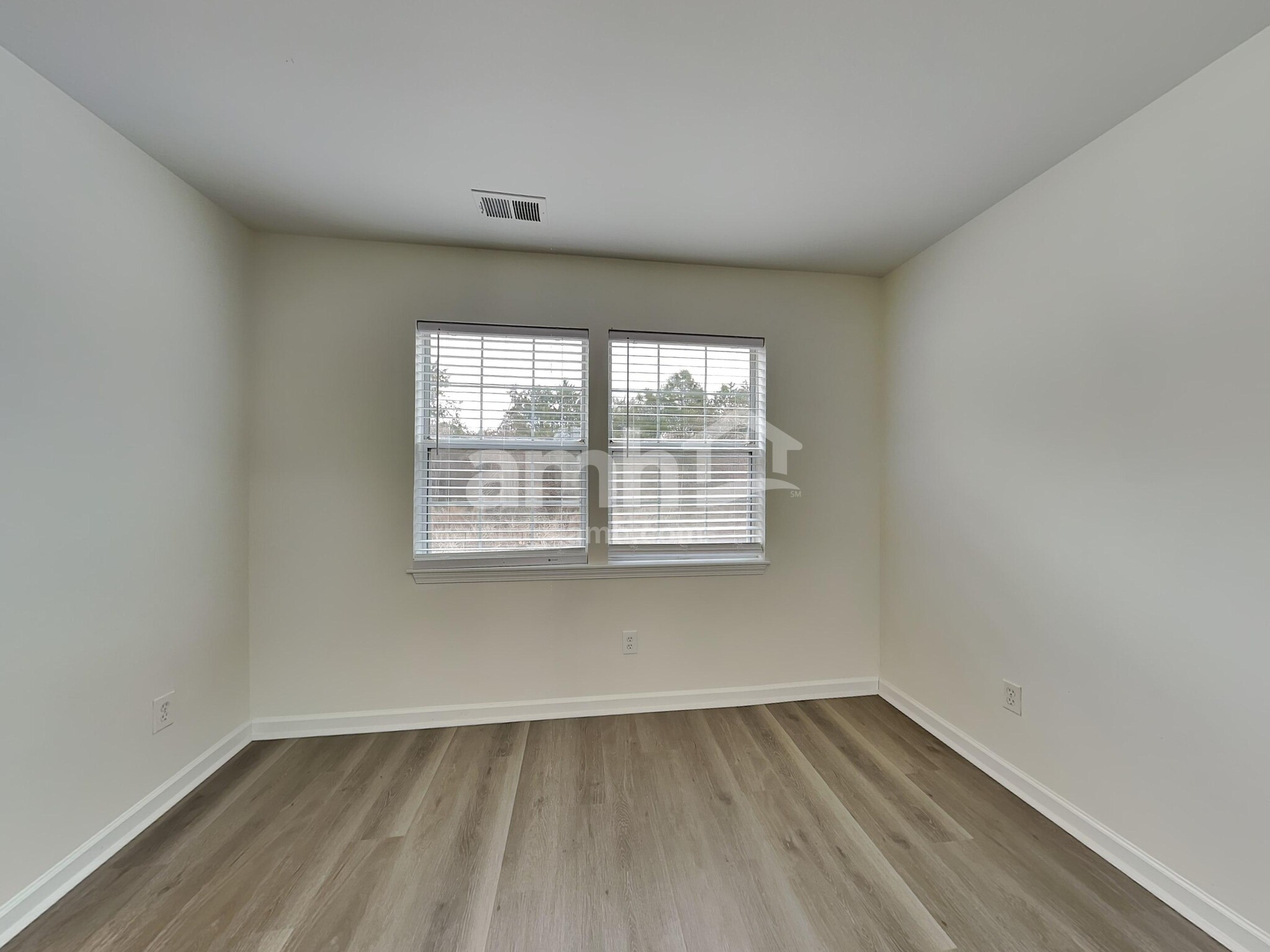 Building Photo - 25 Crossvine Way