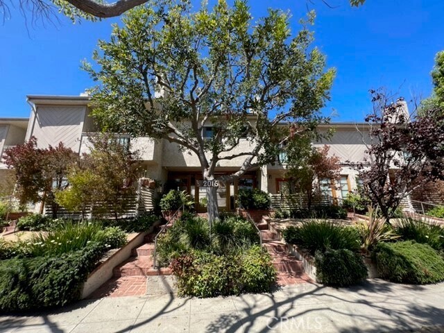 Building Photo - 2016 Euclid St