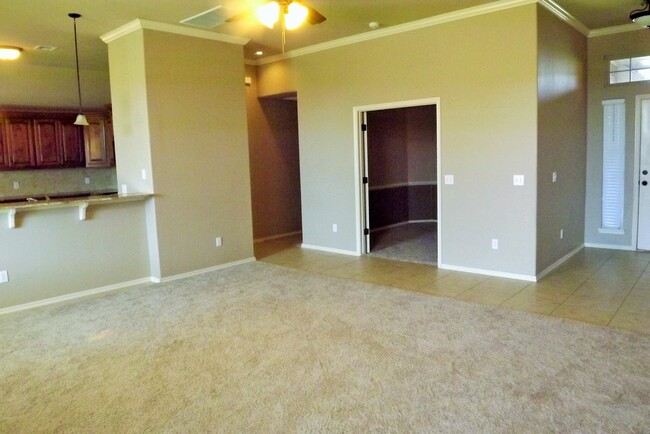 Building Photo - Available Now! Yukon Schools!