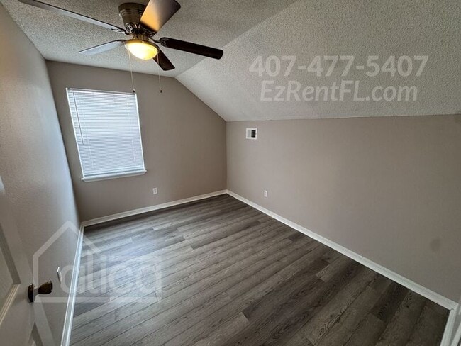 Building Photo - 3756 Dartford Dr
