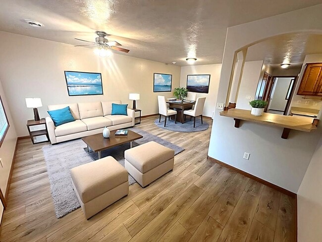 Building Photo - 2 BEDROOM, 1 BATH, NO STEPS, ATTACHED GARA...