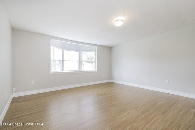 Building Photo - 6290 Arbor Ave