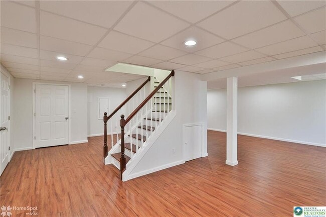 Building Photo - 2784 Clark Pl