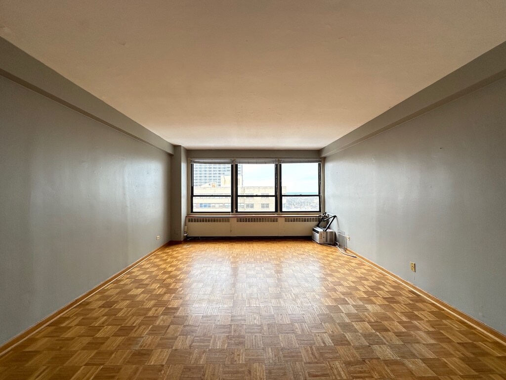 Building Photo - 4180 N Marine Dr
