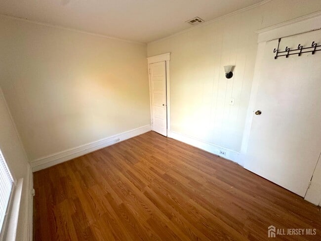 Building Photo - 151 N Broadway