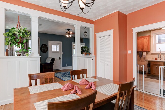 Building Photo - 3 Bed 1 Bath in Lemoyne Pa