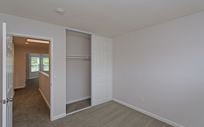 Building Photo - 5239 Wohlford St