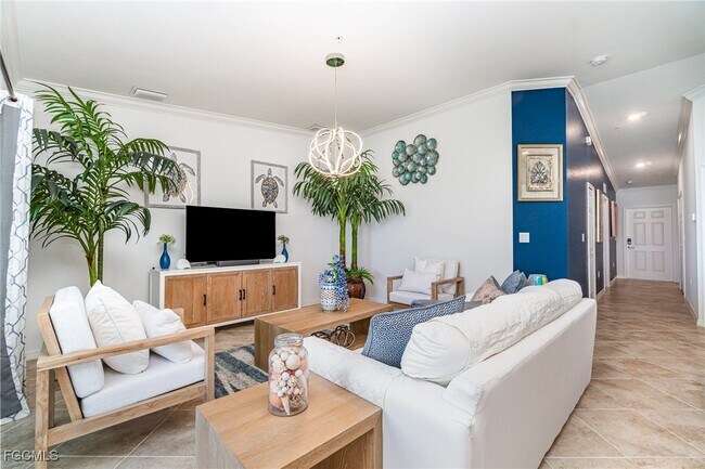 Building Photo - 15990 Grassland Ln