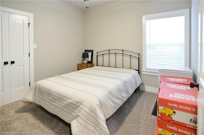Building Photo - 8115 Donnington Ct