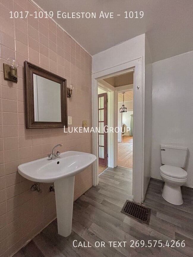Building Photo - 1017-1019 Egleston Ave-1019