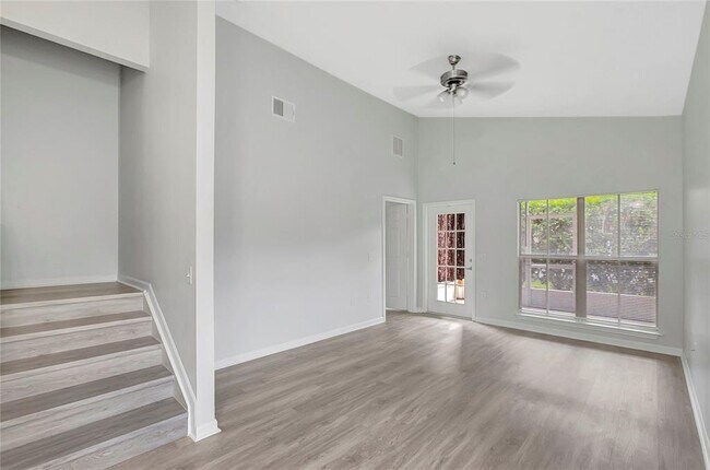Building Photo - 8205 Downpatrick Ct