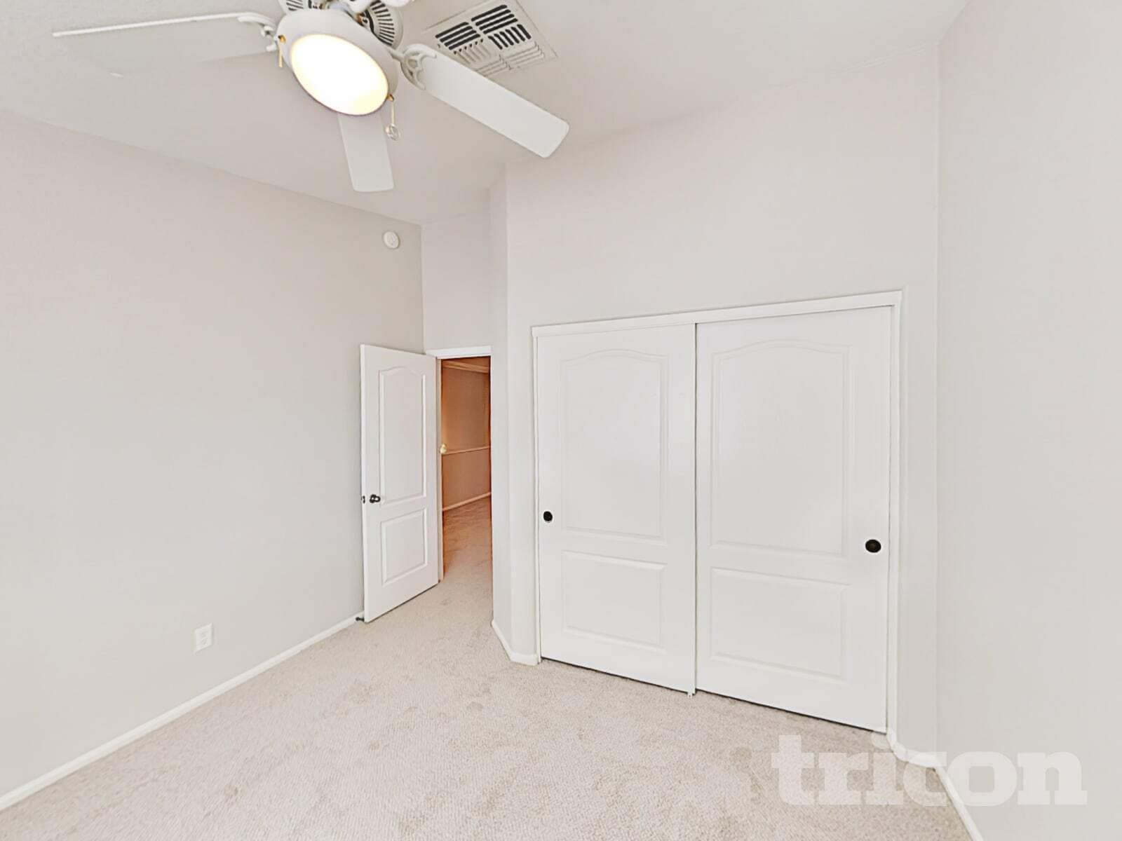 Building Photo - 396 W Corriente Ct