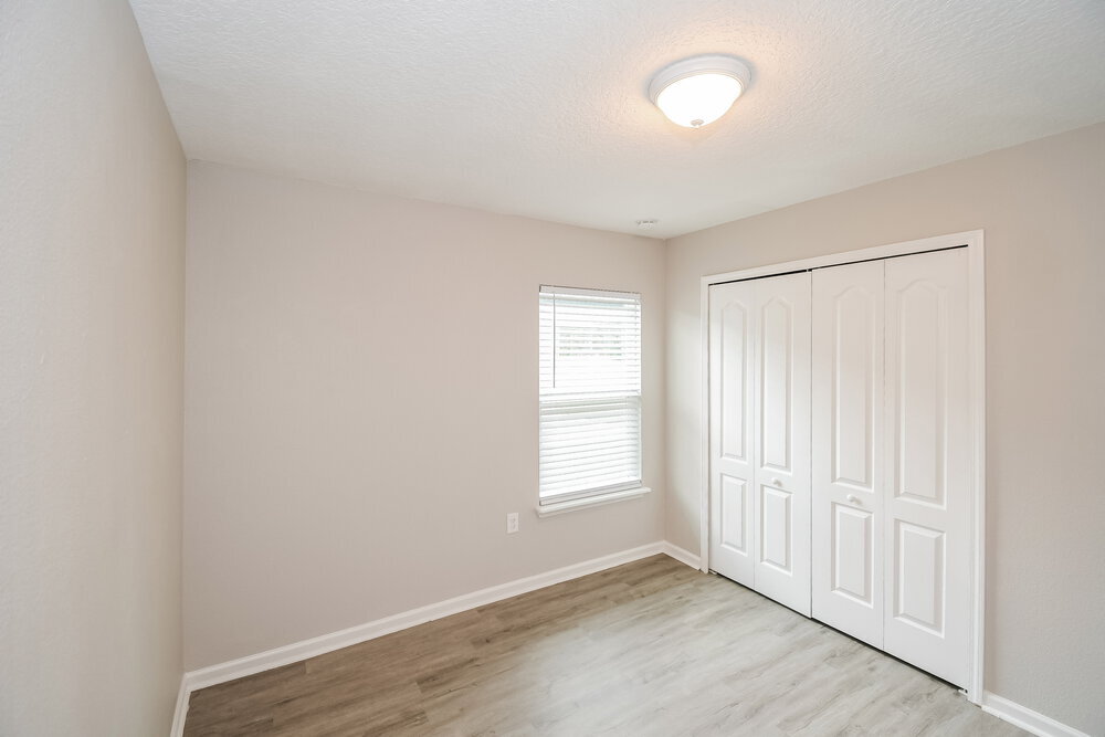 Building Photo - 75094 Fern Creek Dr