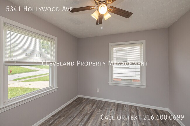 Building Photo - 5341 Hollywood Ave