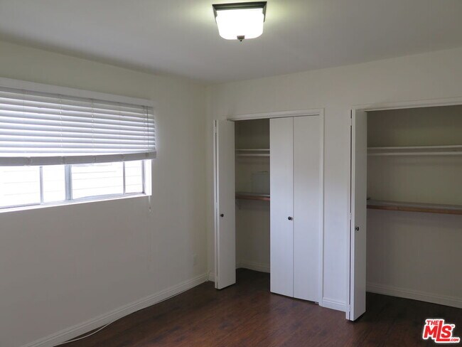 Building Photo - 12492 Gilmore Ave