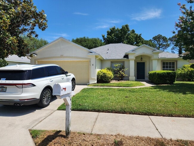 Building Photo - 1415 Hill Ave