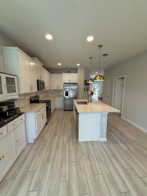 Building Photo - 9261 Gran Teatro Dr