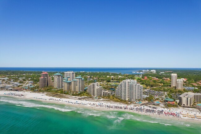 Building Photo - 5000 S Sandestin Blvd