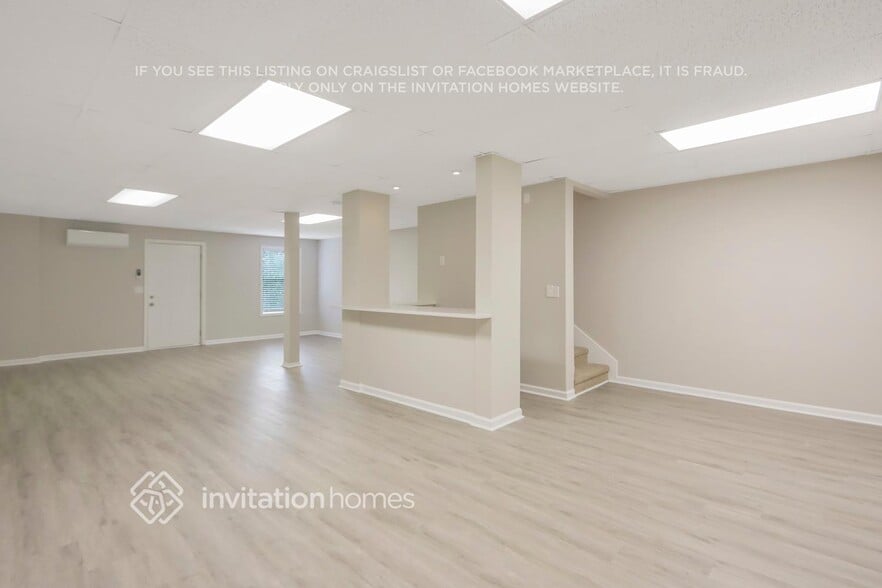 Building Photo - 2120 Hunters Ridge Dr