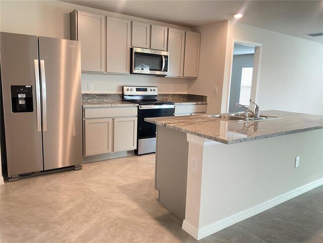 Building Photo - 4231 Dovetail Ln