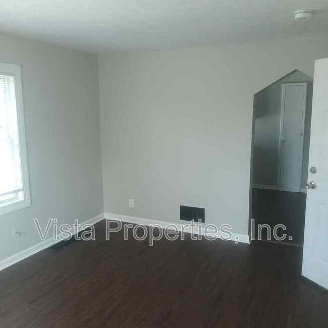 Building Photo - 301 N 41st St