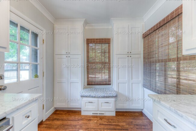 Building Photo - FOR LEASE | Tulsa | Available Now!