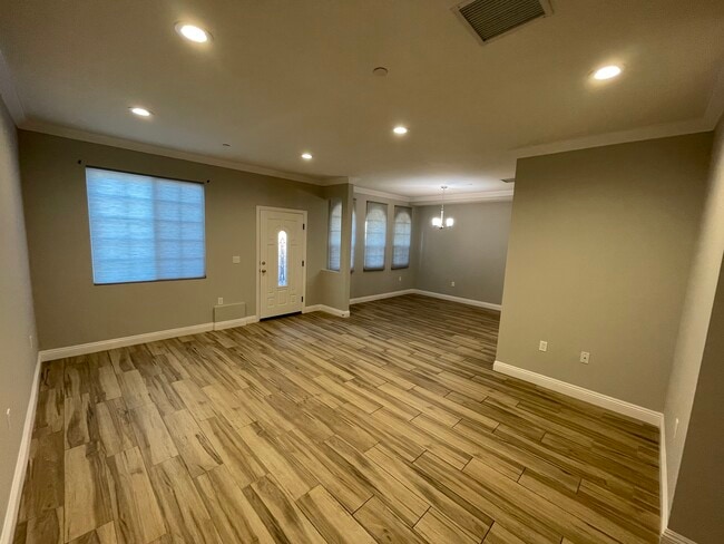 Building Photo - 1701 Patricia Ave