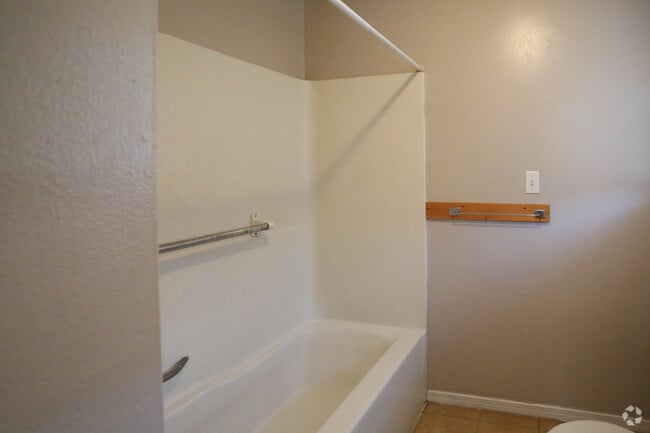 Interior Photo - Countryside Apartments