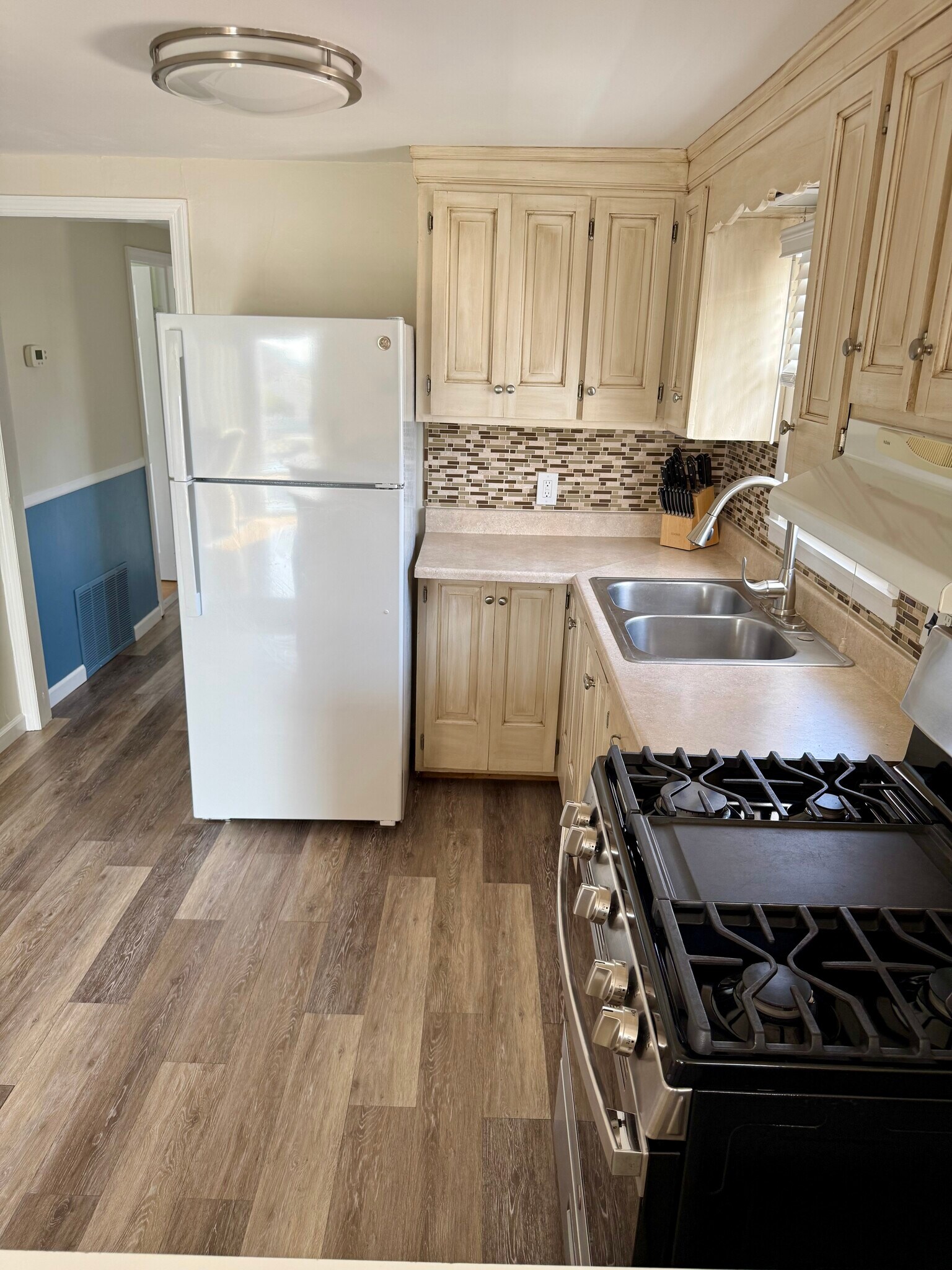Building Photo - 435 Harborside Dr W