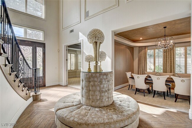 Primary Photo - 2272 Coral Ridge Ave