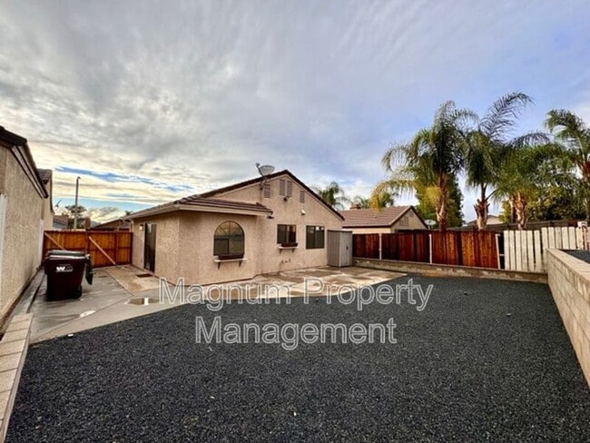 Building Photo - 27776 Spring Meadow Ct