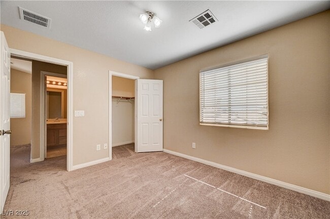 Building Photo - 5716 Breezy Wind Ct