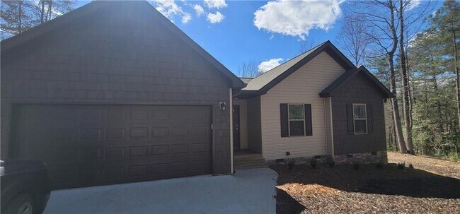 Building Photo - 123 Ridge Crest Ct