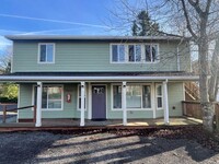 Building Photo - ALK - 1820 Sylvan Highlands Triplex