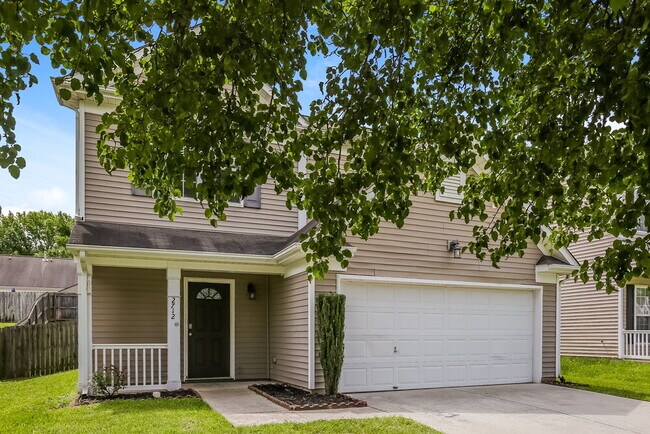 Building Photo - 2712 Forest Grove Ct