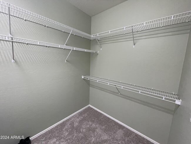 Building Photo - 42550 W Candyland Pl