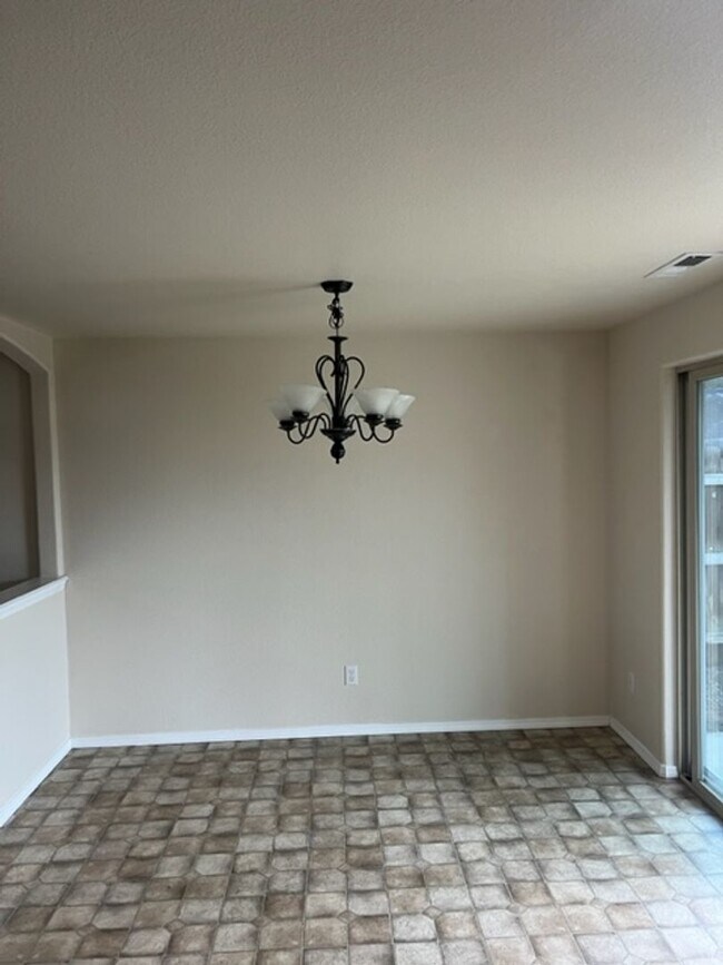 Building Photo - 2346 Stonefield Way