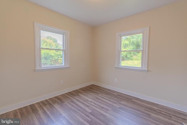 Building Photo - 1412 Peace Dr