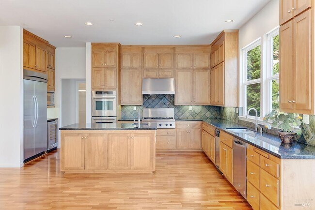 Building Photo - 205 Saddle Wood Dr