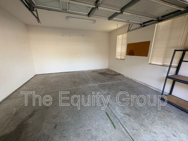 Building Photo - 524 Mallard Ave