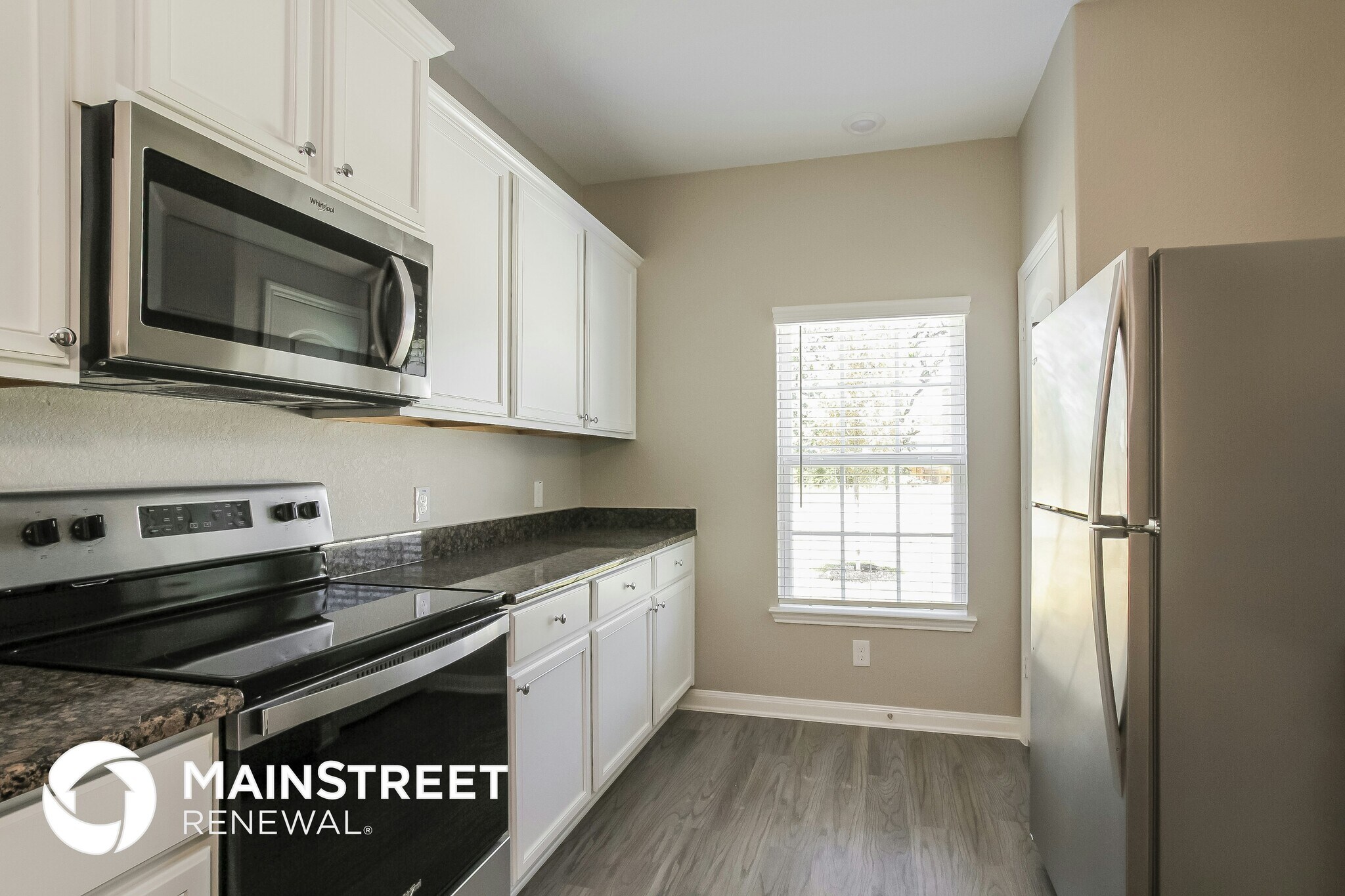 Building Photo - 23051 Bellini Dr