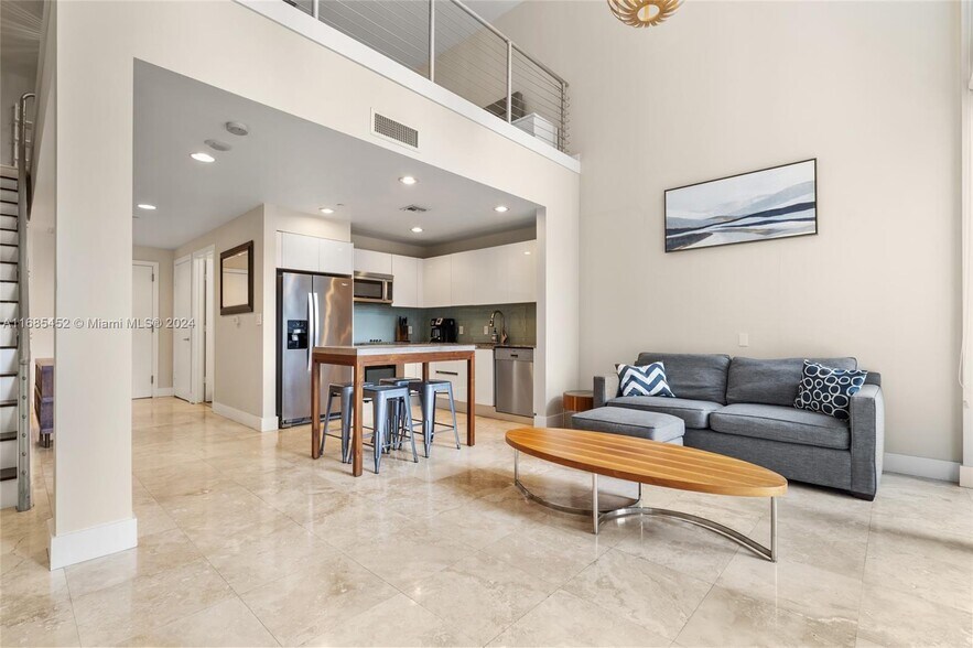 Loft Style Kitchen - 1050 Brickell Ave